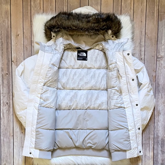 The North Face Men’s Gotham III Waterproof Jacket - Picture 6 of 10